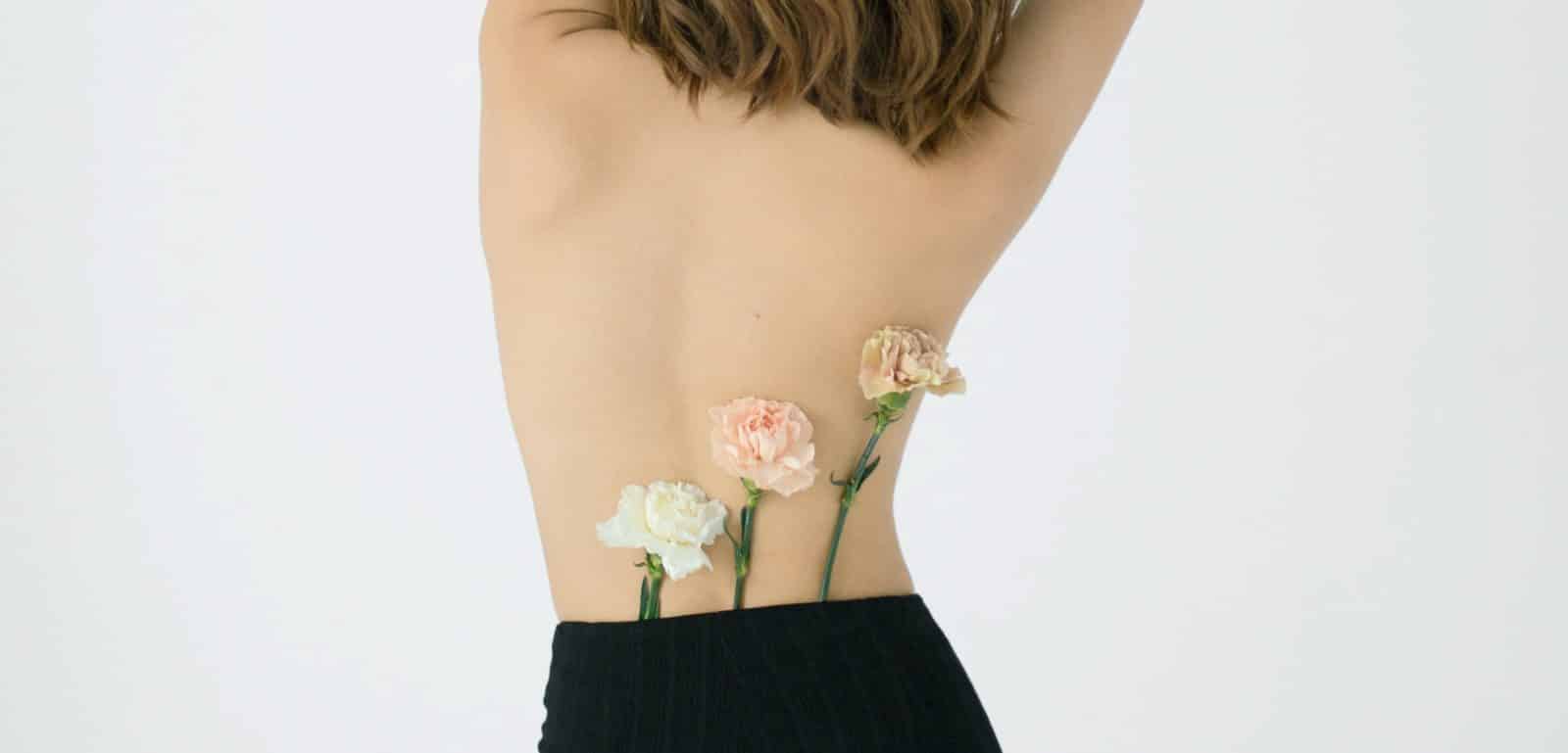 Akne na leđima: 7 načina kako ih se riješiti