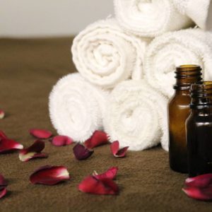 Aromaterapija: 4 prednosti i najbolja eterična ulja