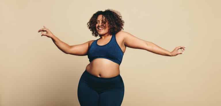 Što nositi kad imaš jače bokove