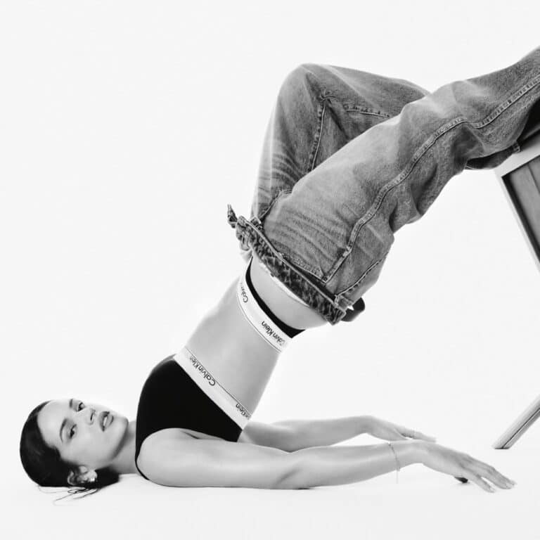 5 klasičnih komada u ormaru koji svi traju imati